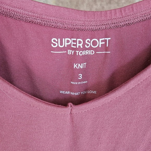 Torrid Super Soft V-Neck Babydoll Tank - Picture 5 of 5